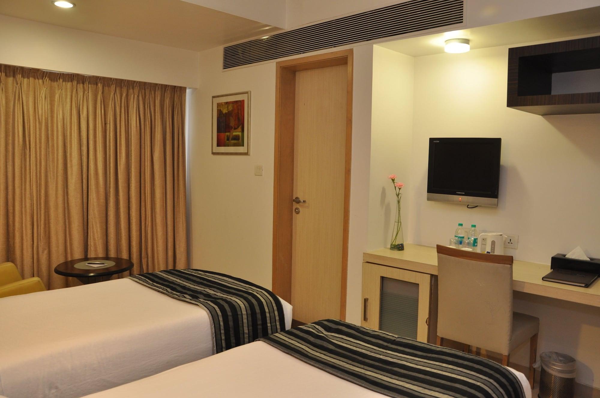 The Oriental Residency होटल Mumbai