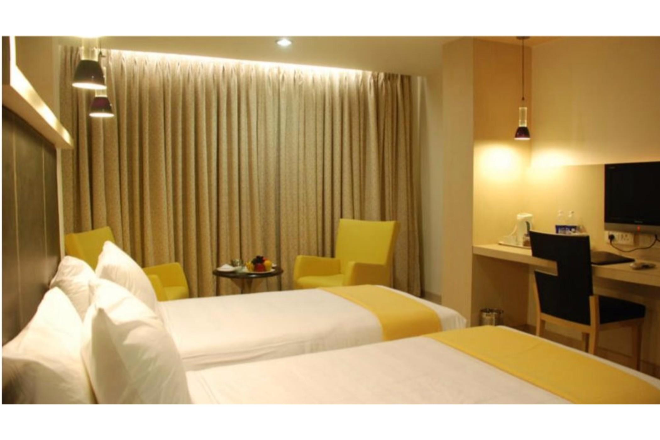 होटल The Oriental Residency 3*