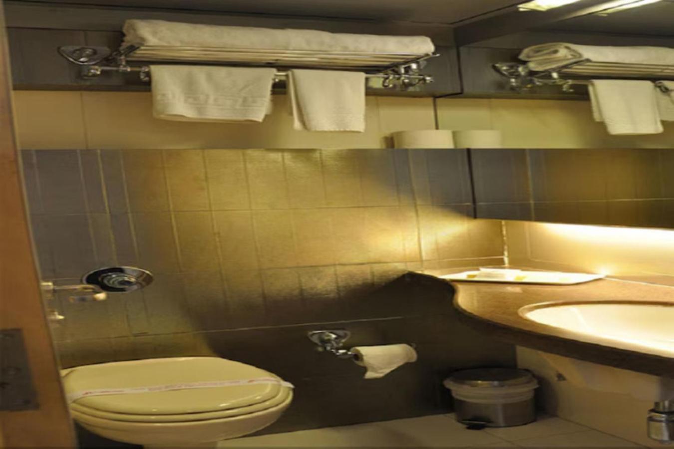 The Oriental Residency होटल Mumbai